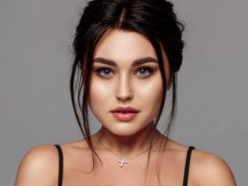 «Холостячка» Іванка Гончарук зустрінеться з лучанками