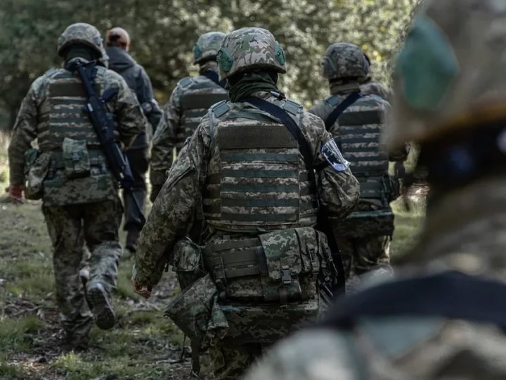 Військових попереджають, що перевестися через СЗЧ можна буде тільки у штурмовики