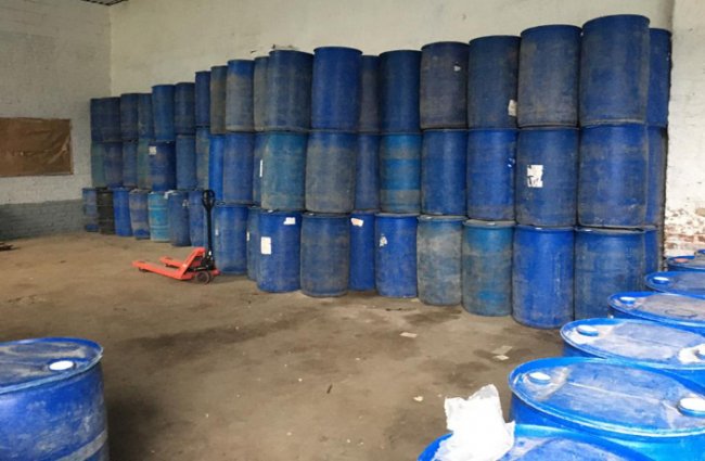 З Волині на Житомирщину доставляли нелегальний спирт. ФОТО