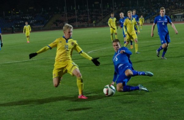 Молодіжна збірна України програла Ісландії. ФОТО