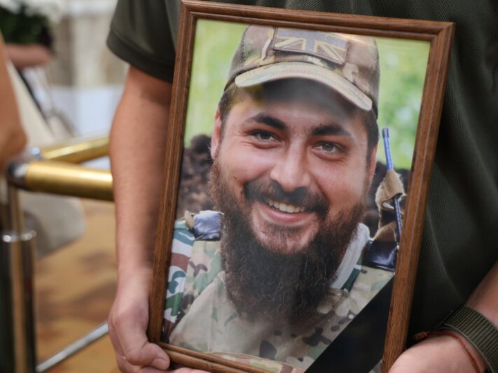 У Луцьку попрощалися з Героєм Сергієм Черленюком