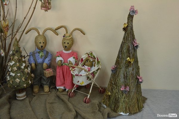 Митці Луцька майстрували у «Різдвяній майстерні». ФОТО