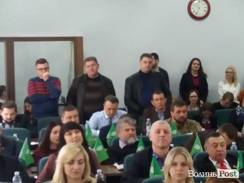 Позачергова сесія Луцької міськради. ЯК ЦЕ БУЛО