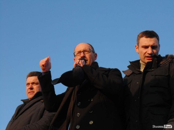 Фотовраження лучанина від автопробігу до Межигір'я 