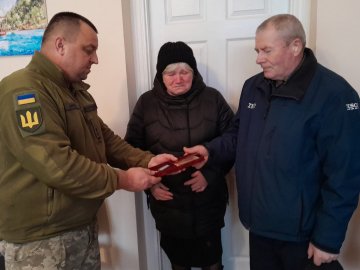 Батьки полеглого волинянина отримали його посмертну нагороду