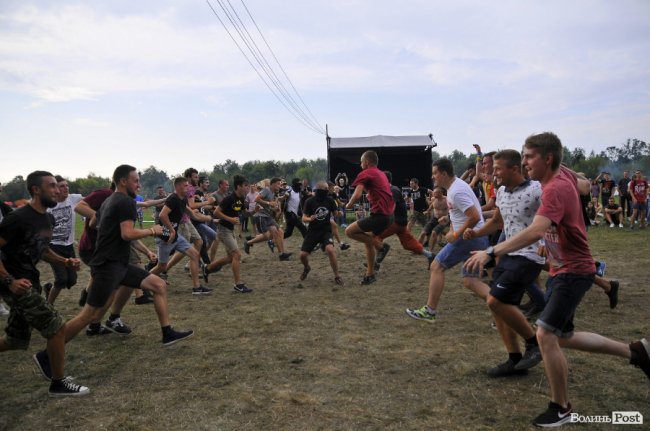 Третій день «Бандерштату» в обличчях та миттєвостях. ФОТОРЕПОРТАЖ