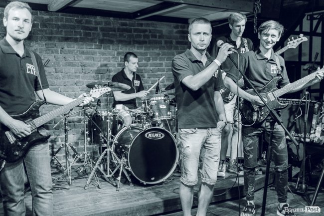 Альтернативний рок: у Луцьку презентували музичну школу