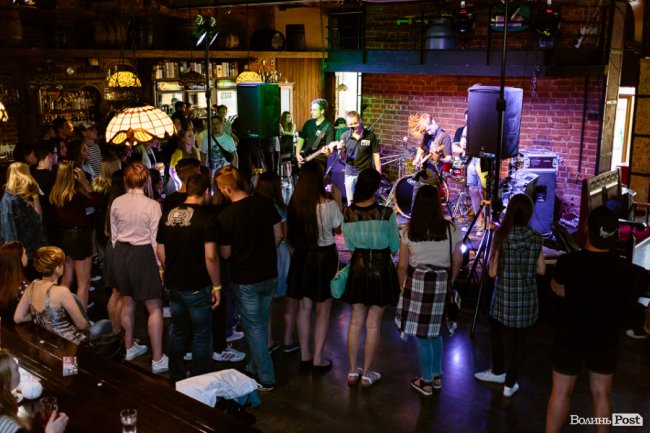 Альтернативний рок: у Луцьку презентували музичну школу