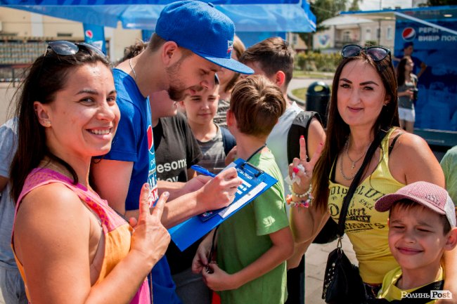 У центрі Луцька – «Битва смаку» від Pepsi. ФОТО