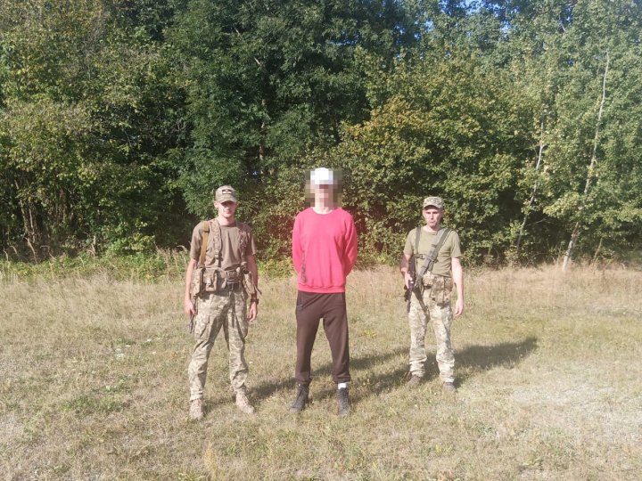 Прикордонники на Волині зловили двох ухилянтів