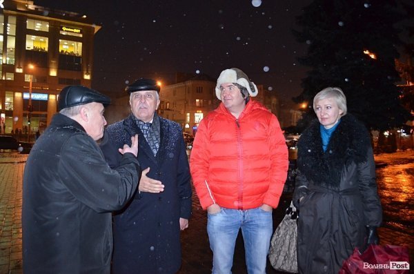 У Луцьку відкрили фотостенд Героям Майдану. ФОТО