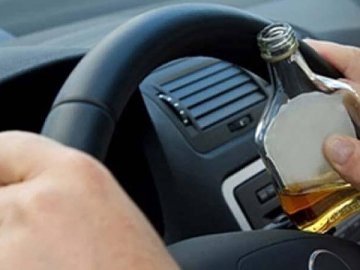 Волинські поліцейські зловили п`яного водія з Рівненщини