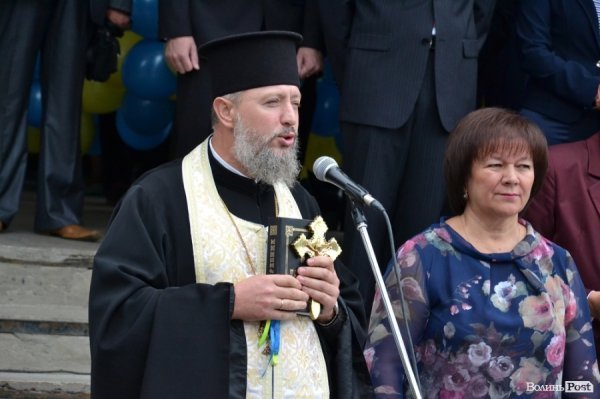 Депутати Ткачук і Яручик привітали луцьких школярів з Першим вересня. ФОТО*