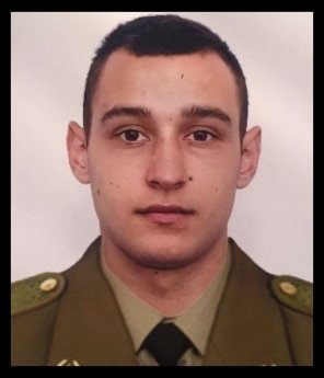 Микола Грабарчук (Кока). Загинув внаслідок мінометного обстрілу опорного пункту ЗСУ поблизу села Лобачеве Новоайдарського району Луганської області. 16 березня там полягли двоє воїнів, семеро зазнали поранень.