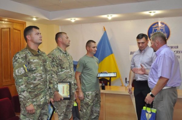 Троє волинських податківців повернулися із зони АТО. ФОТО