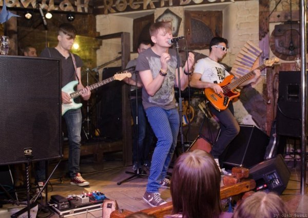 Луцький «ФІОЛЕТ» завершив всеукраїнський тур концертом у Луцьку. ФОТО