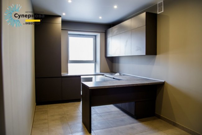 У «Суперновій» продають стильний офіс із ремонтом. ФОТО*