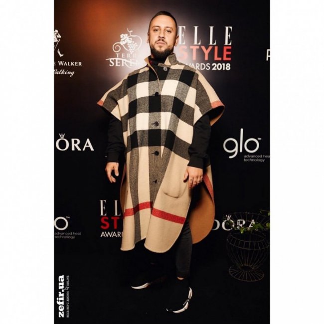 Monatik вразив публіку костюмом на відомій церемонії. ФОТО