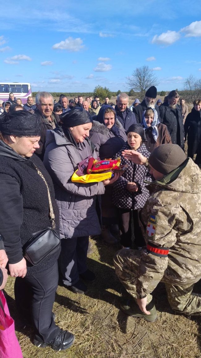 Тепер він триматиме небо у лавах Небесного Війська: на Волині попрощалися з Богданом Тюхтеєм