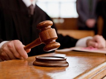 Псевдомінер з Нововолинська отримав умовний термін та заборону відвідувати кафе