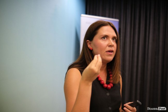 Як підприємцям залучати та утримати таланти? Поради від лекторки центру Дія.Бізнес у Луцьку