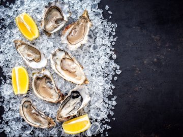 У ресторані-караоке «George’s Club» – спеціальна пропозиція на устриці*