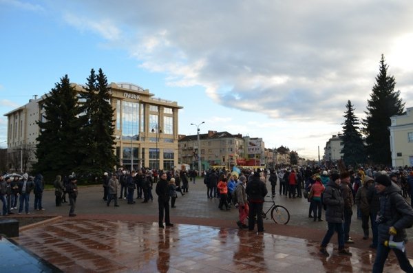 Студентський мітинг у Луцьку. ФОТО. ВІДЕО