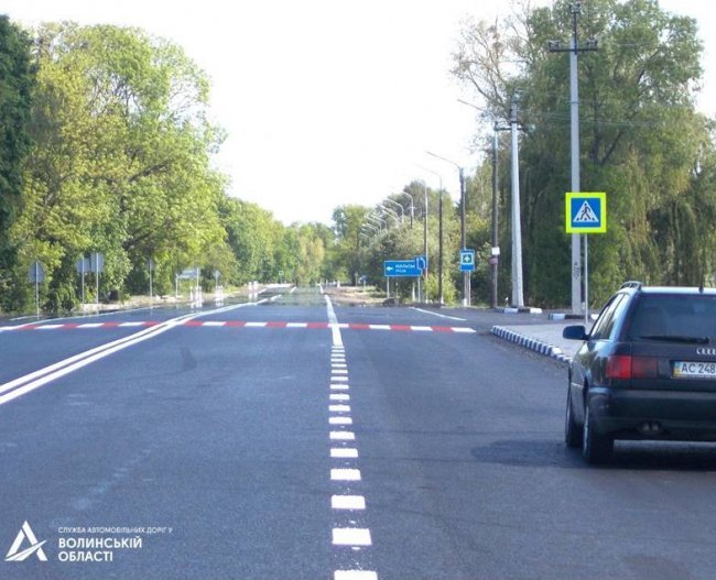 На Волині незабаром запустять в експлуатацію відремонтовану ділянку дороги з новою розміткою і знаками