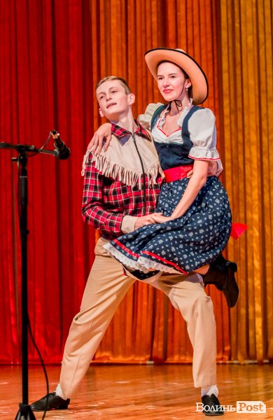 Як у Луцьку фестивалили двійнята та близнята. ФОТО