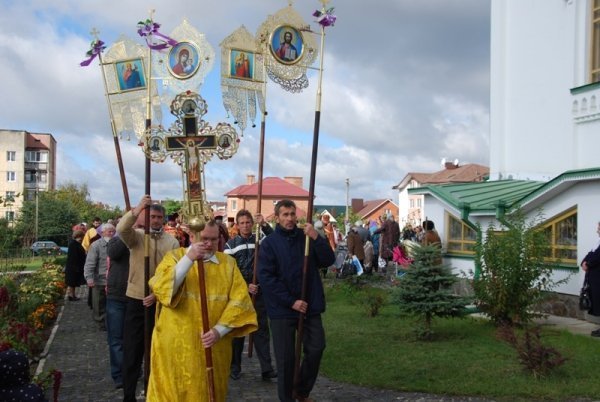 У луцькій церкві відзначили престольний празник. ФОТО