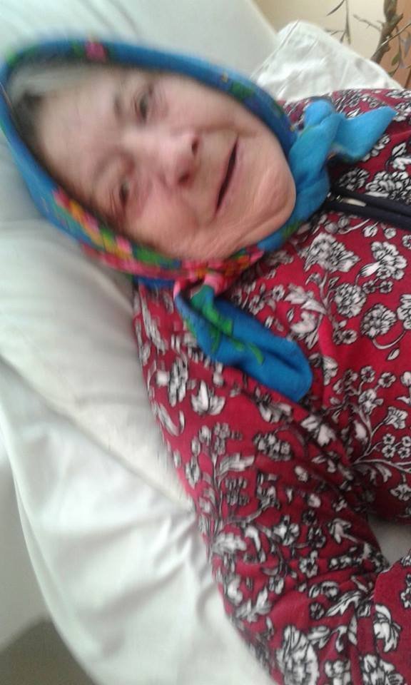 Лучани зібрали все необхідне для бабусі, яку напризволяще в лікарні кинула донька