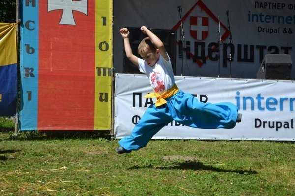 Спортивний Луцьк: бойовий гопак