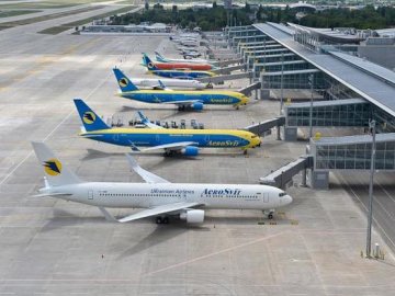 Який аеропорт відкриють першим в Україні