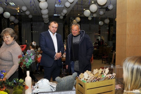 Майстерки, фотозони, аукціон: у Луцьку влаштували свято для особливих дітей