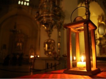 Повідомили, коли лучанам передадуть Вифлеємський вогонь миру