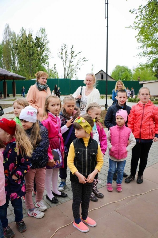 У Луцькому зоопарку продавали розмальовки, щоб нагодувати бездомних тварин. ФОТО 