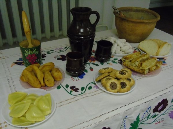 Луцькі студенти влаштували Андріївські вечорниці