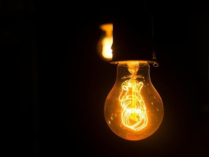 Коли і де на Волині відключатимуть світло 10 квітня