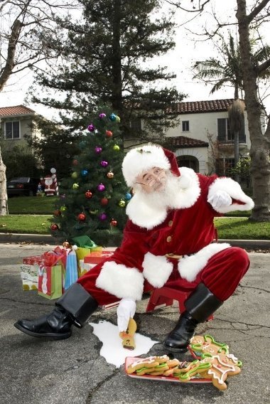 Як привернути увагу до поганого стану доріг. ФОТО