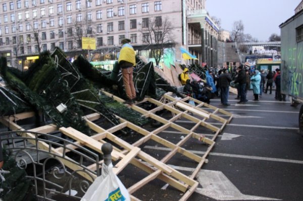 Київ барикадний. ФОТО