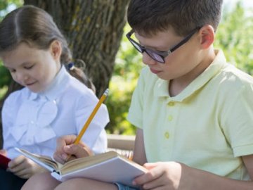 МОЗ рекомендує школам проводити уроки на вулиці