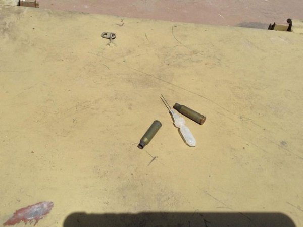 Український БТР після обстрілу. ФОТО