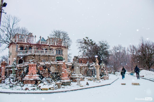 Засніжений Луцьк. ФОТОРЕПОРТАЖ