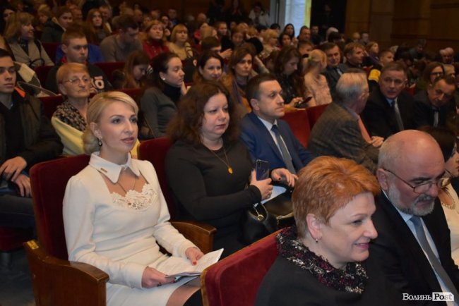 Як у Луцьку відзначали День Соборності України. ФОТО