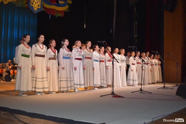 Як у Луцьку відзначали День Соборності України. ФОТО