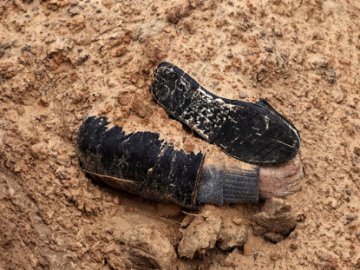 У Маріуполі виявлено понад 10 тисяч нових могил, – АР