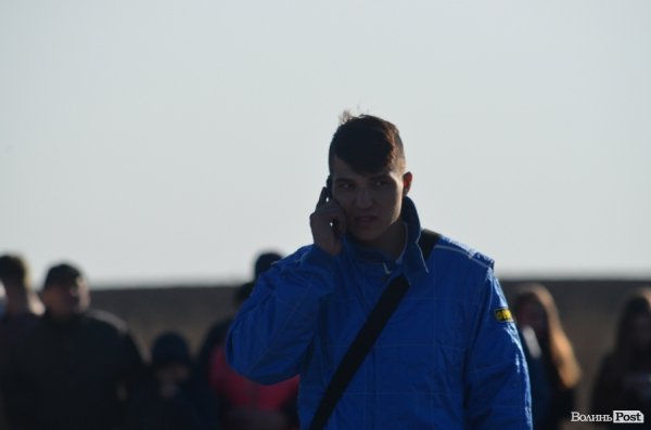 Під Луцьком відбувся чемпіонат з дрег-рейсингу. ФОТО