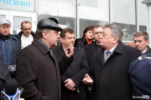 На Варшавському ринку в Луцьку – «війна». ФОТО. ВІДЕО