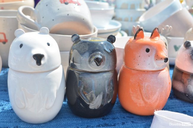 Від і до: які і за скільки сувеніри везуть з «Бандерштату». ФОТО