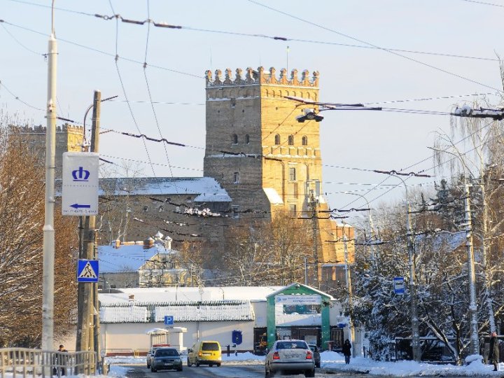 У Луцьку на розі вулиць Шевченка та Чернишевського хочуть облаштувати кільцеву розв'язку: подробиці